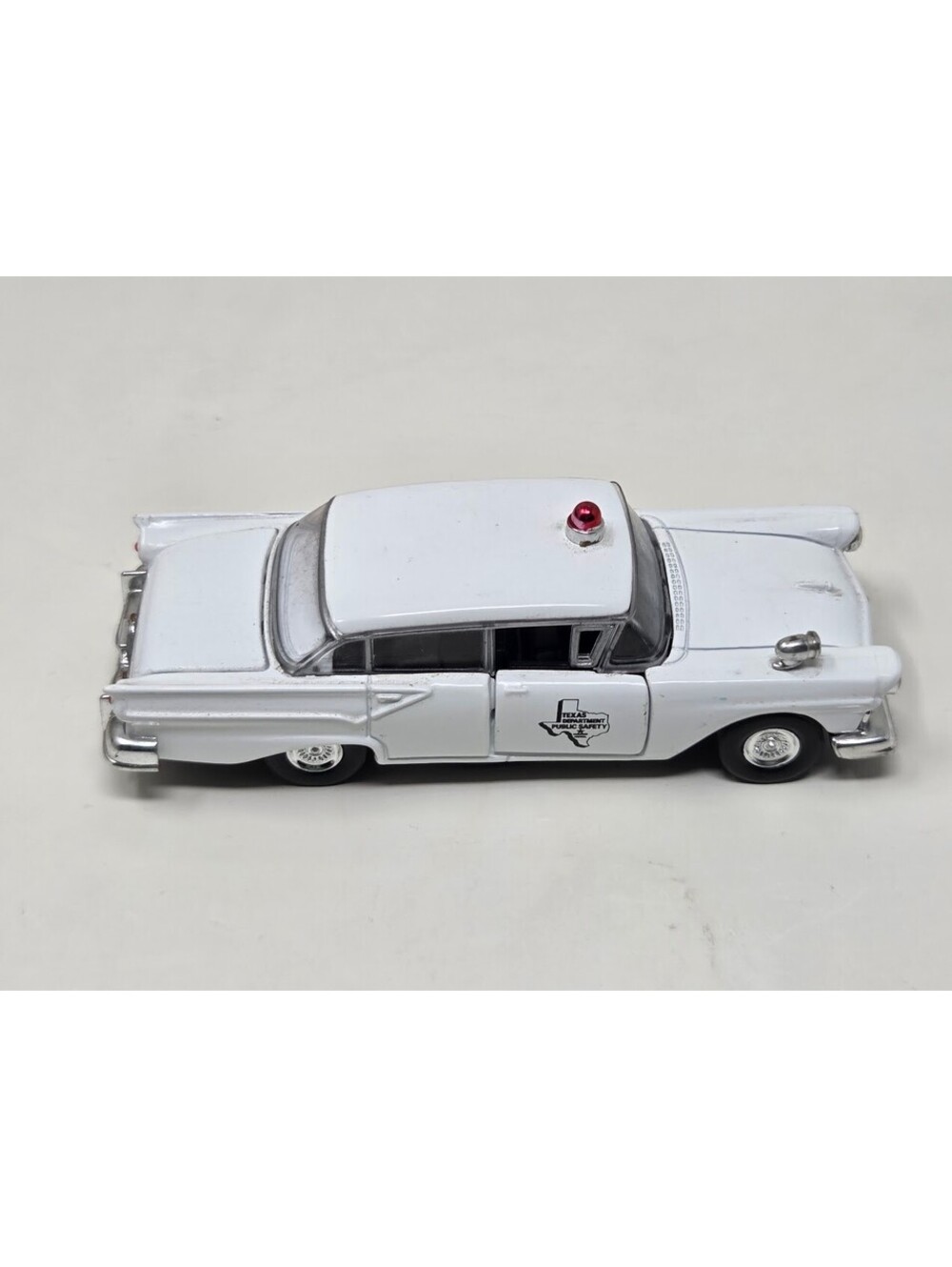 1:43 Road Champs 1957 Ford Fairlane Texas Public Safety Diecast Car Model
